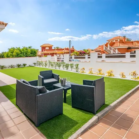 Primera Luxury House Калета-де-Фусте