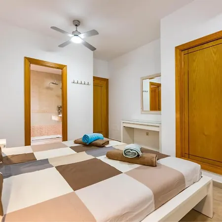 Primera Luxury House Willa *